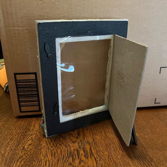 Lighthouse Picture Frame - Picture 3 of 3